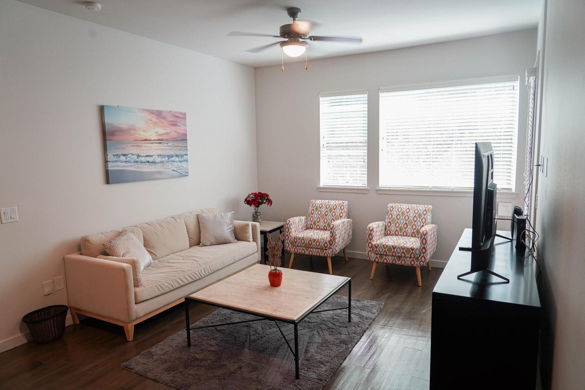 Luxury Designed 2 Bedrooms Part Hotel In Woodland Hills Ca Los Angeles Bagian luar foto
